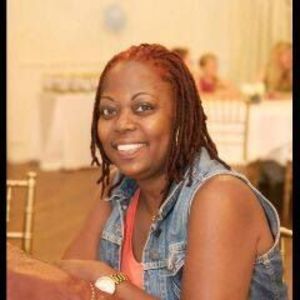 Meet your Posher, Yolanda